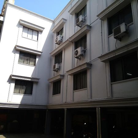 ホテルOyo 14933 Rpr Residency チェンナイ エクステリア 写真