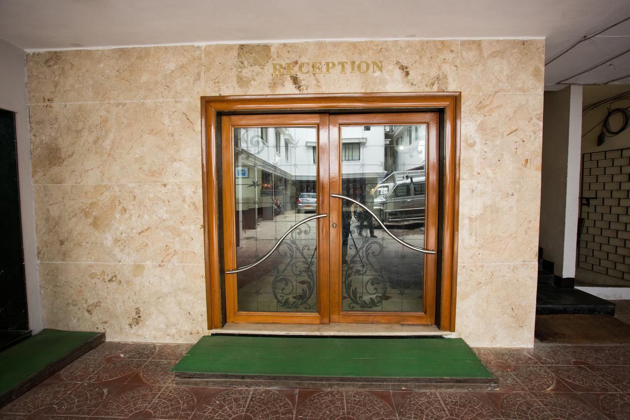 ホテルOyo 14933 Rpr Residency チェンナイ エクステリア 写真