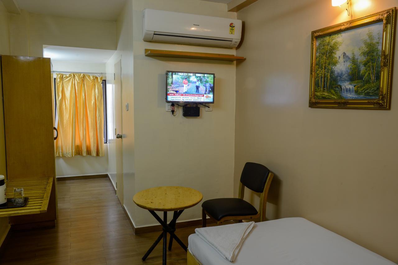 ホテルOyo 14933 Rpr Residency チェンナイ エクステリア 写真