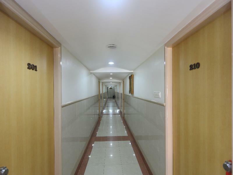 ホテルOyo 14933 Rpr Residency チェンナイ エクステリア 写真