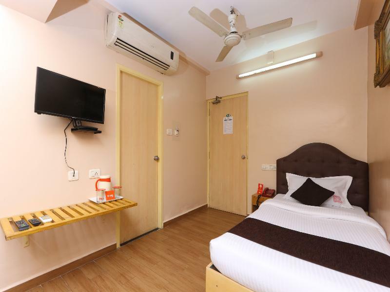ホテルOyo 14933 Rpr Residency チェンナイ エクステリア 写真